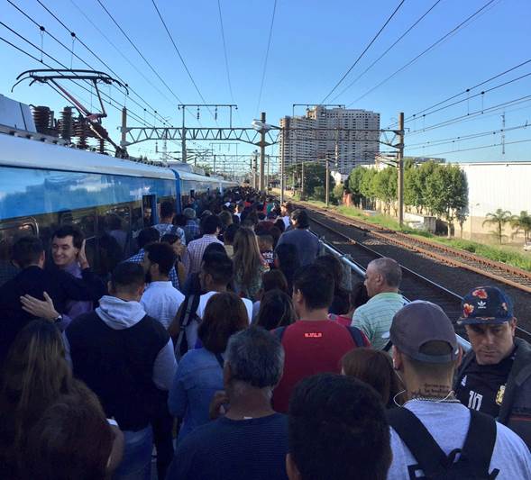 https://enelsubte.com/wp-content/uploads/2019/05/anden-provisorio-avellaneda-2019.jpg