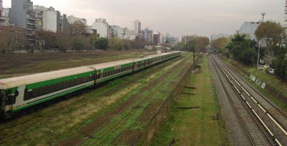 http://enelsubte.com/wp-content/uploads/2016/09/playacolegiales-700x357.jpg