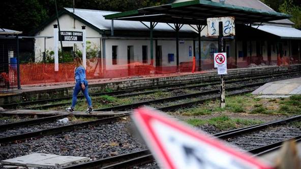 http://www.transporteyenergia.com/Imagenes/2017-04-03-Ferroviario001.jpg