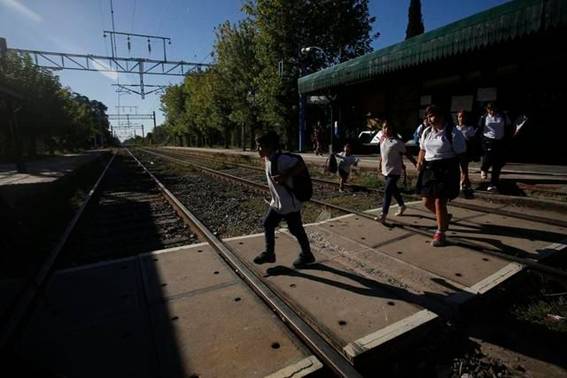 Tren eléctrico: piden finalizar obras en Hudson y retomarlas en Pereyra