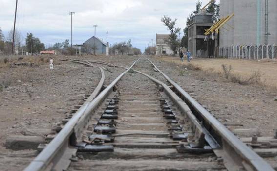 https://img.lagaceta.com.ar/fotos/notas/2019/09/24/tucumanos-podran-viajar-tren-sunchales-819350-163351.jpg