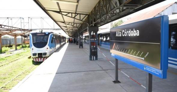 http://www.rieles.com/front/wp-content/uploads/Tren_de_las_Sierras_1580828749-692x360.jpeg