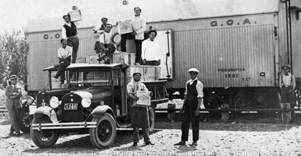 http://www.rieles.com/front/wp-content/uploads/Se-cumplieron-117-anos-de-la-llegada-del-primer-ferrocarril-3-696x427-692x360.jpg