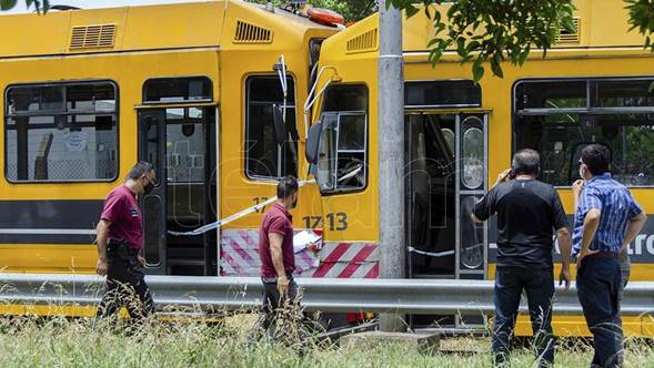 Las formaciones del Premetro colisionaron de forma frontal en la zona de Villa Lugano