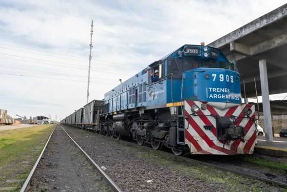 https://energiaytransporte.com.ar/Imagenes/2022-06-19-Transporte002.jpg