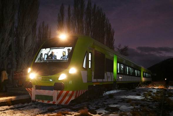 El Tren Patagónico inicia una nueva aventura de Bariloche a la estación Perito Moreno, en plan turismo. Foto: Chino Leiva