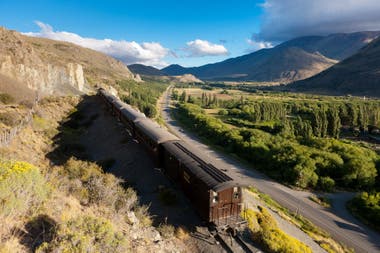 Actualmente hace un recorrido turístico entre Esquel y Nahuel Pan