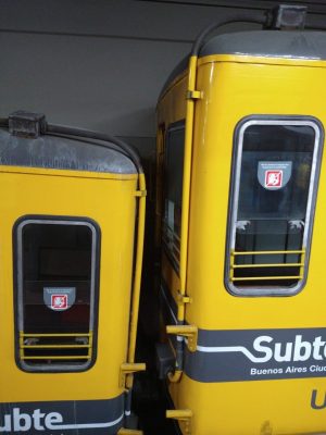 https://www.enelsubte.com/wp-content/uploads/2020/10/linea-e-incidente-3-300x400.jpg