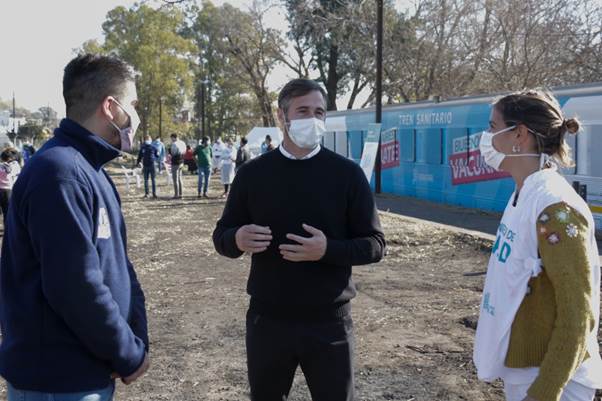 https://noticianorte.com/storage/2021/07/Achaval-recibio-al-Tren-Sanitario-que-ya-comenzo-a-atender.jpeg