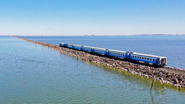 1025_trenes